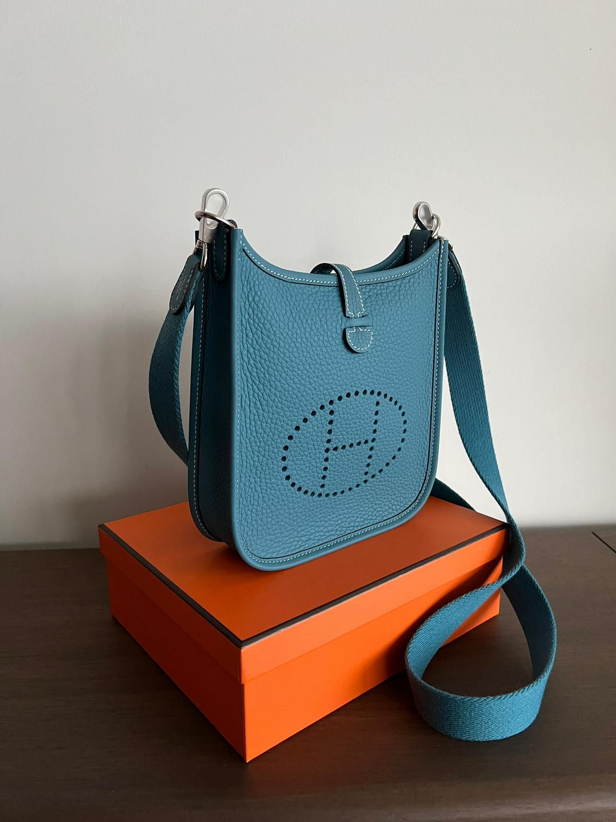Hermès Mini Evelyne 16 Leather Bag Blue Jean Clemence PHW、mySite、garminoutage.com