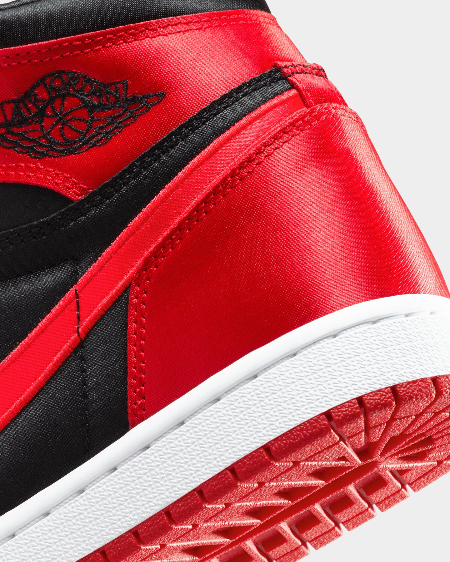 Jordan Women's Air Jordan 1 Retro High OG Satin Bred Black/University Red、mySite、zt4zffjzw