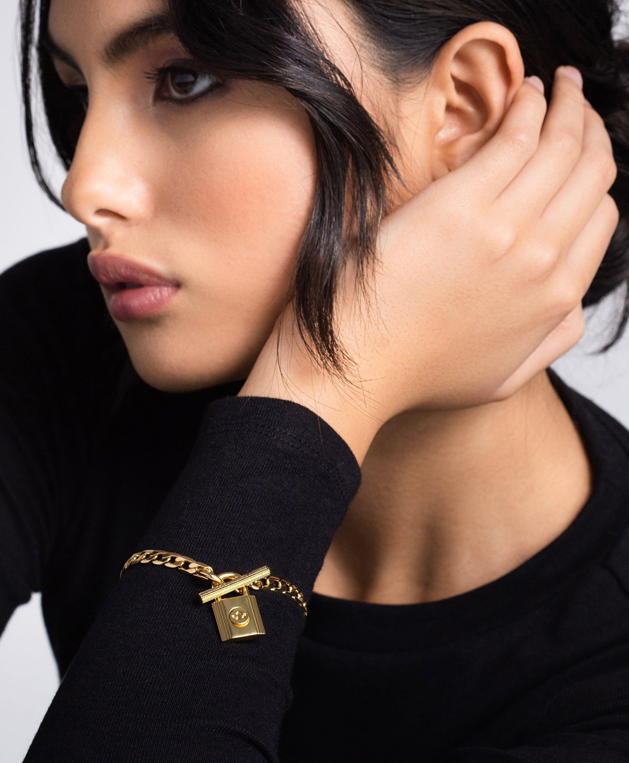 Harpa Bracelet 18ct Gold Plated、mySite、botmansion