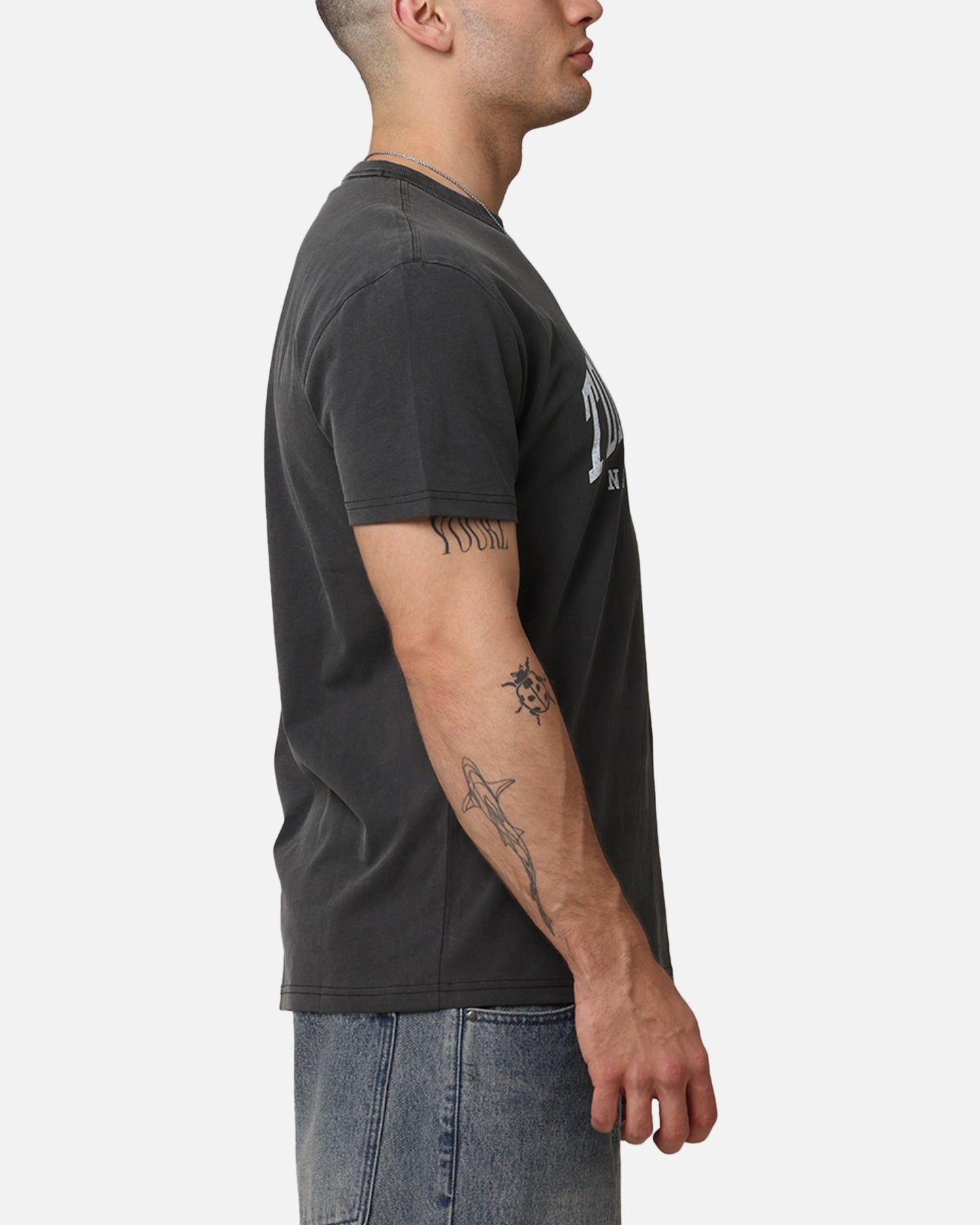 {product_title} - {shop_name}