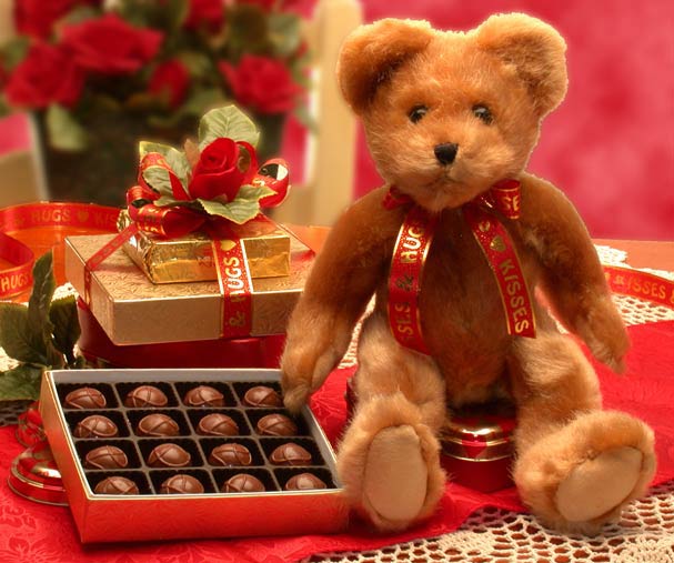 Hugs & Kisses Teddy Bear with Chocolates、mySite、camillekostekn