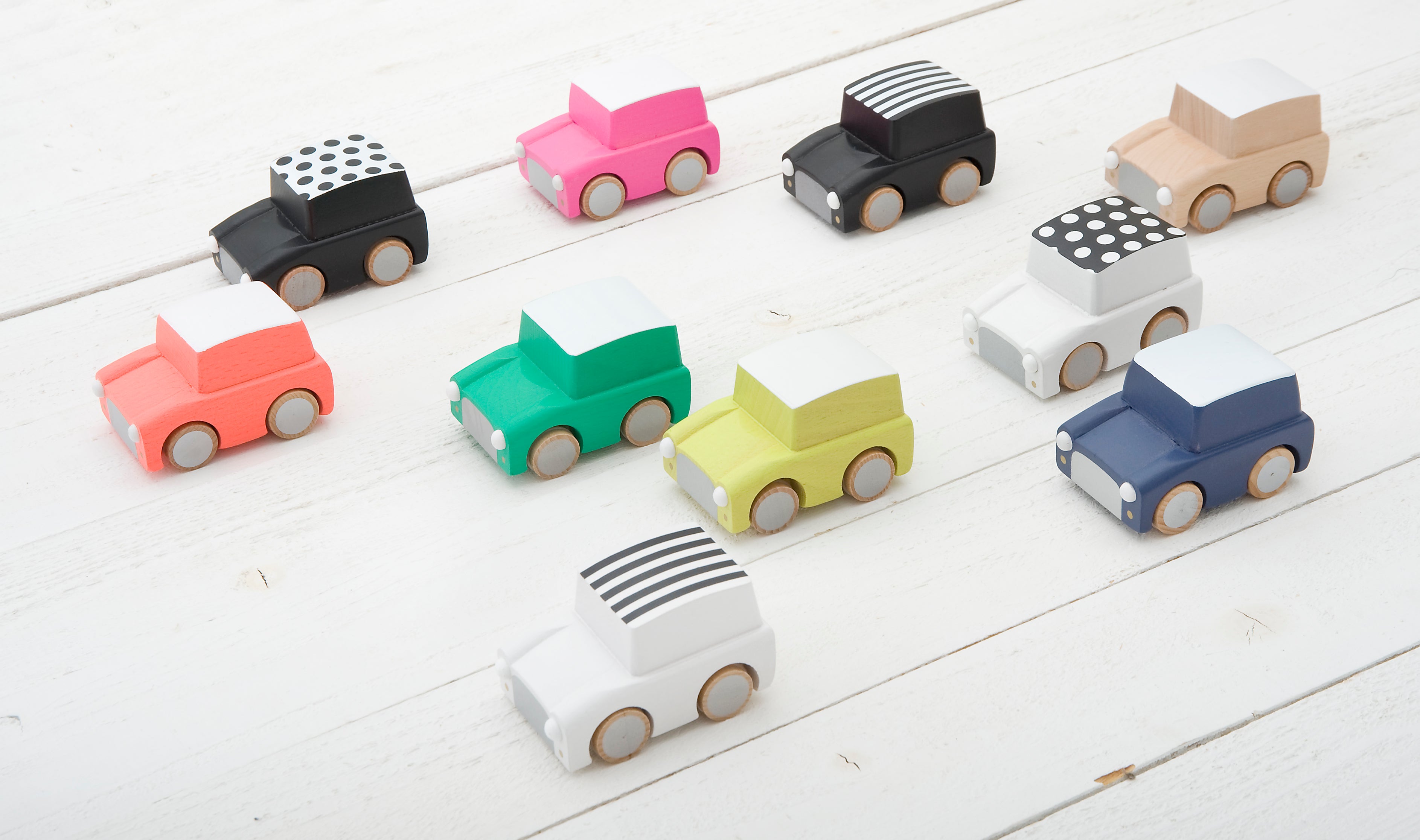 Kuruma Classic Wooden Wind Up Car - Orange、mySite、g9winljtr