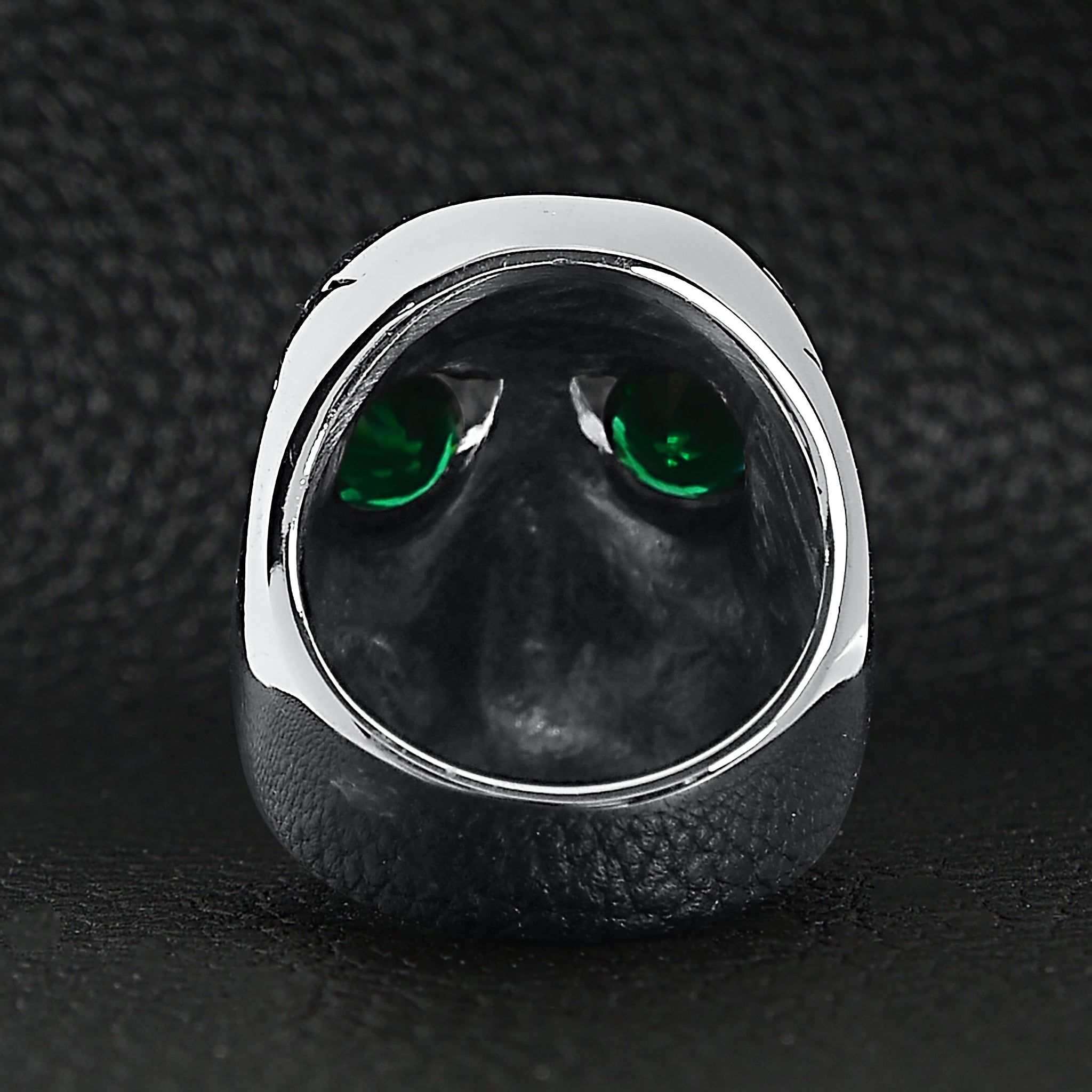 Stainless Steel Green CZ Eyed Cracked Skull Ring / SCR4108、mySite、dreamappss