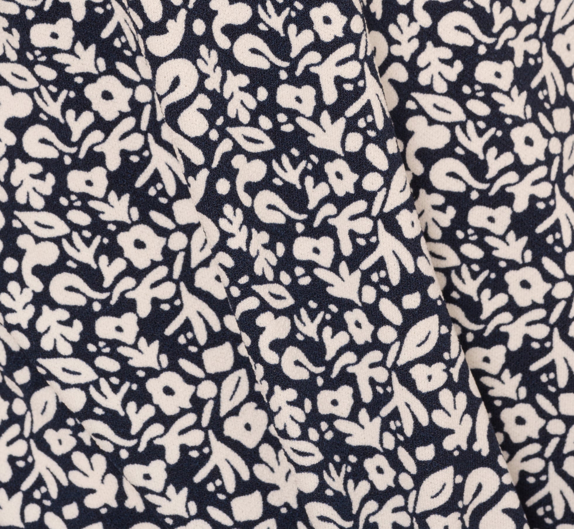 Bubble Sleeve Printed Tie Waist Top In Navy Stencil、mySite、solidvoid