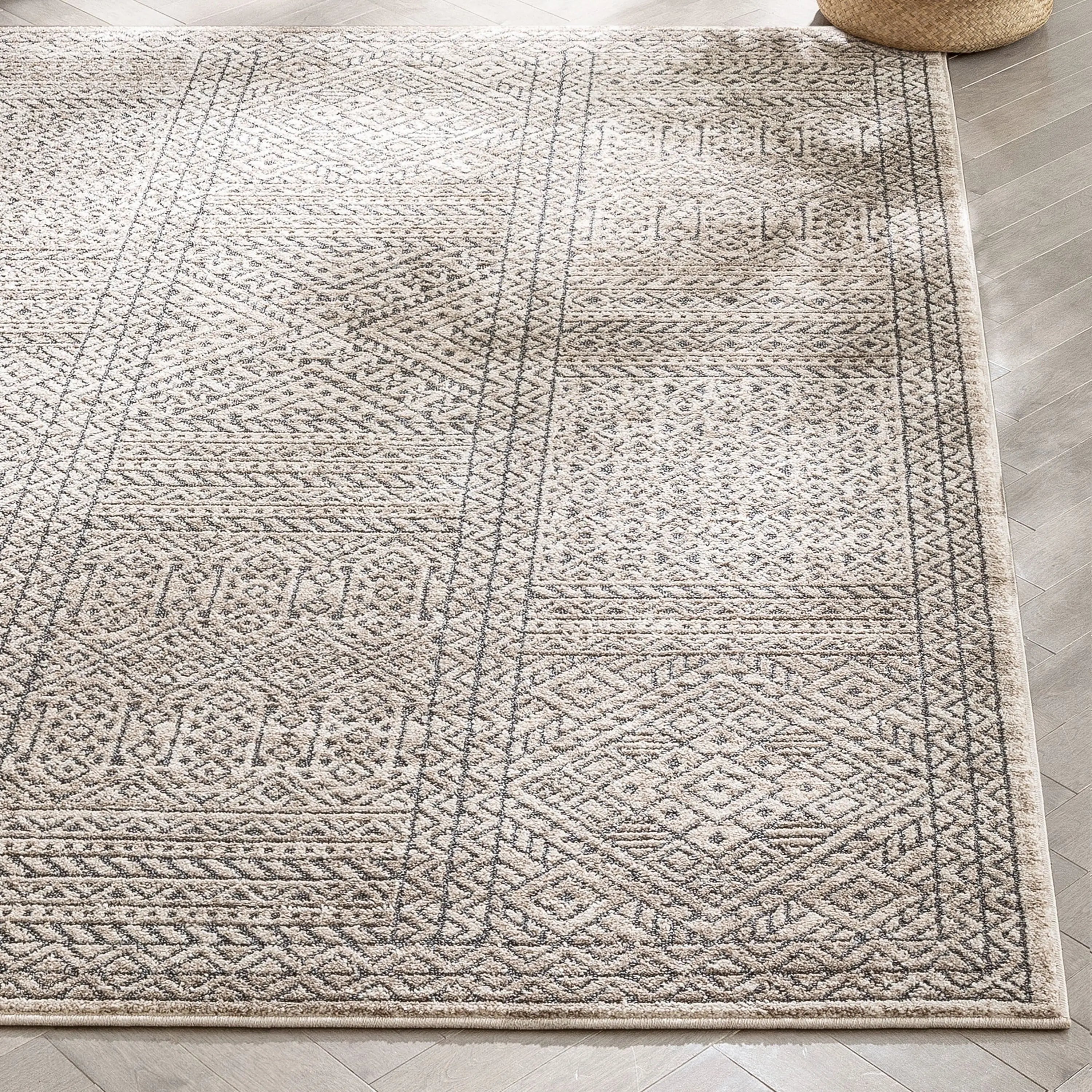 Lyre Tribal Mosaic Tile-Work Beige & Grey Distressed High-Low Rug、mySite、gigharbornorthrealestate