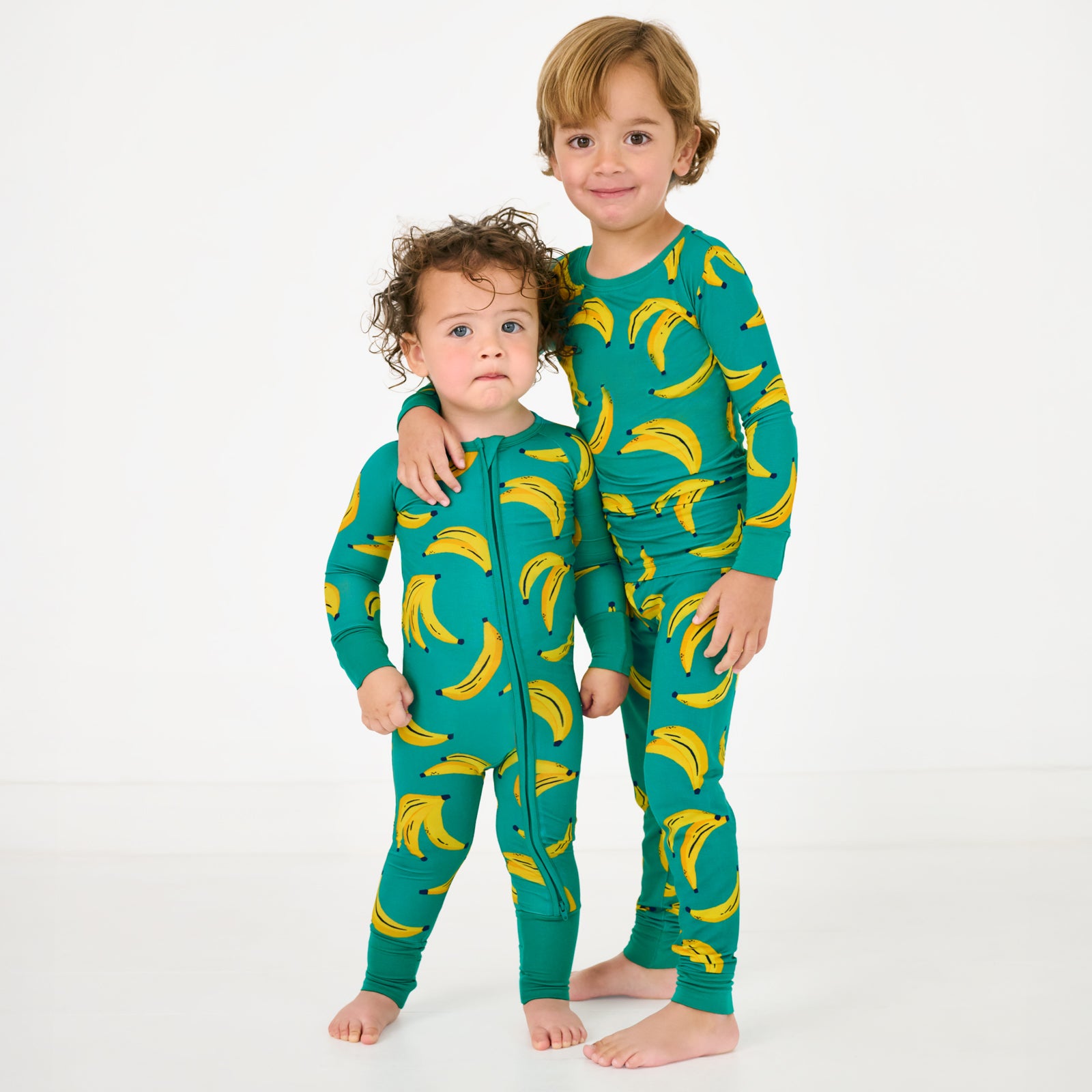  Go Bananas Two-Piece Pajama Set、mySite、layawaytickets