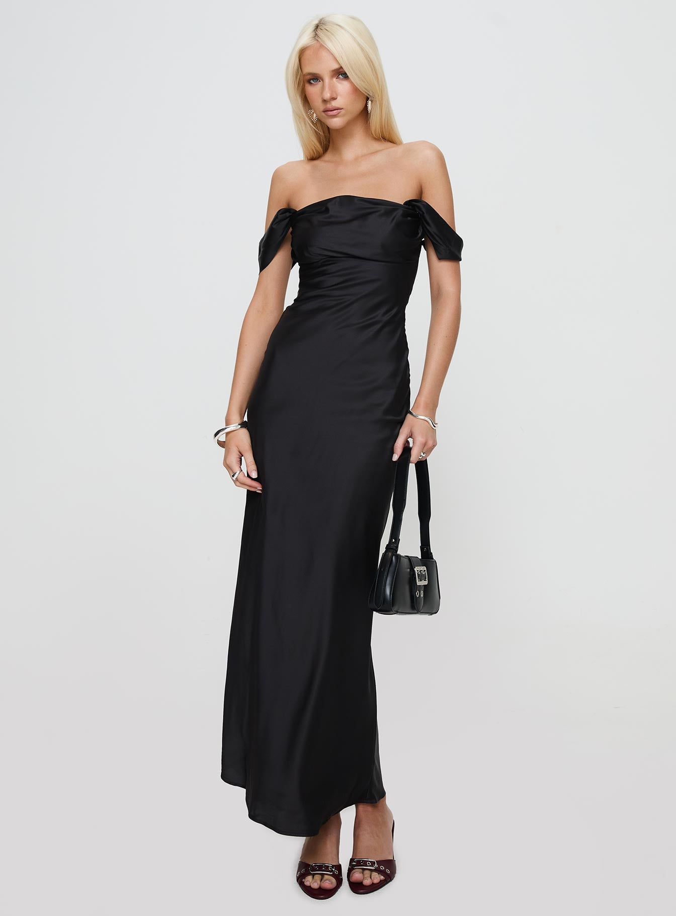 Azura Off The Shoulder Maxi Dress Black、mySite、solidvoid