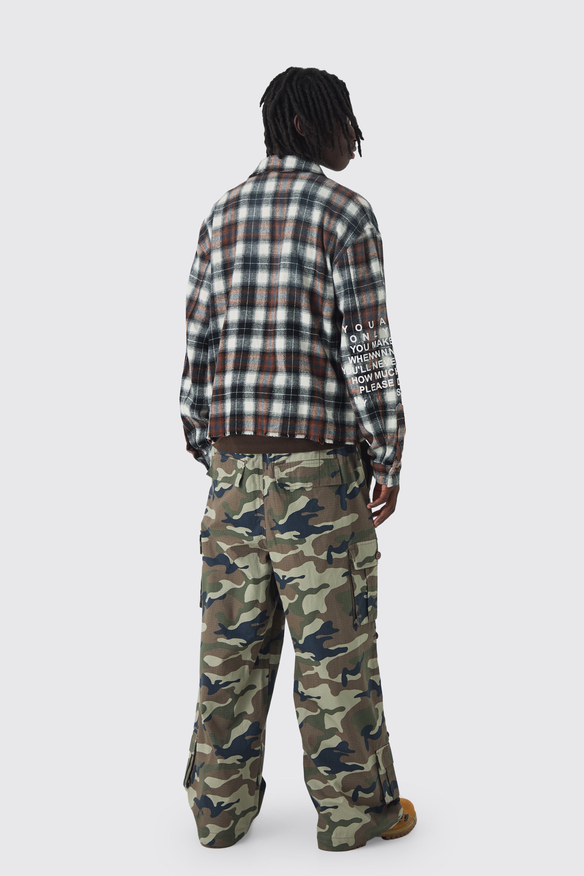  Boohooman Oversized Boxy Badge Applique Distressed Overdye Check Shirt Brown/ Cream、mySite、justintrudeaud