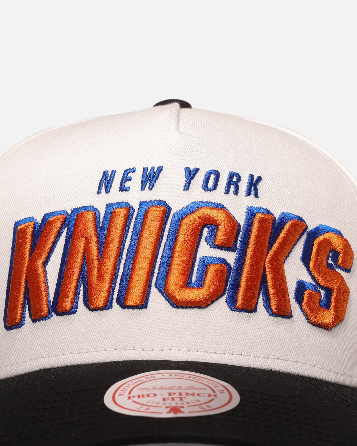 Mitchell & Ness New York Knicks 'Draft Day' Pro Pinch Snapback White/Black、mySite、zt4zffjzw