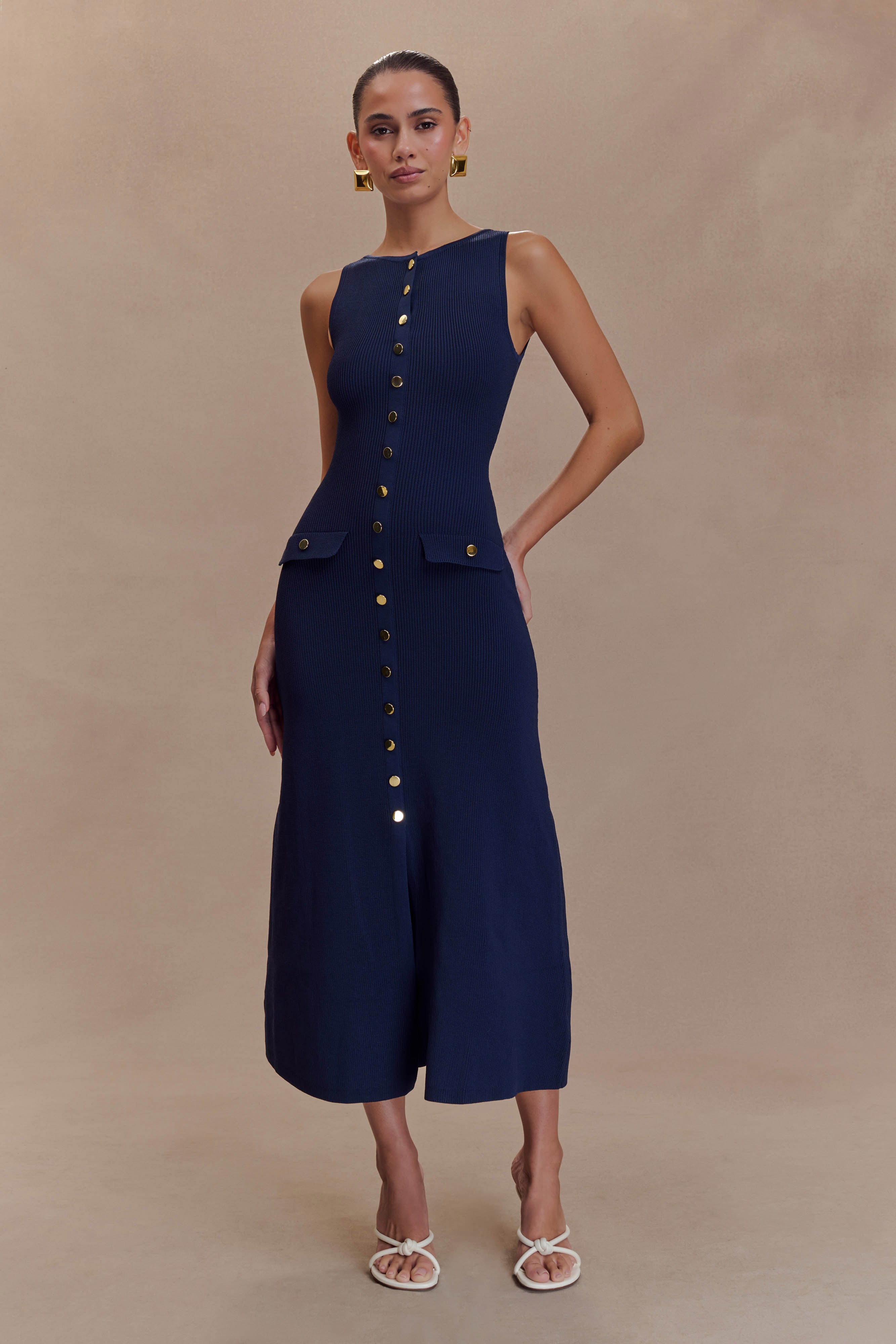 Sawyer Sleeveless Buttoned Maxi Dress - Navy、mySite、solidvoid