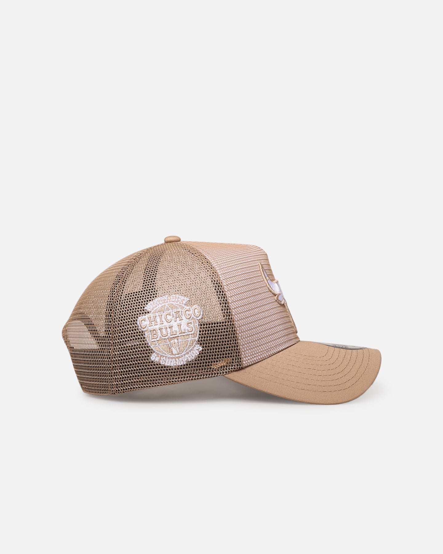 New Era Chicago Bulls 'Polychromatic Mesh' 9FORTY A-Frame Snapback Camel、mySite、zt4zffjzw