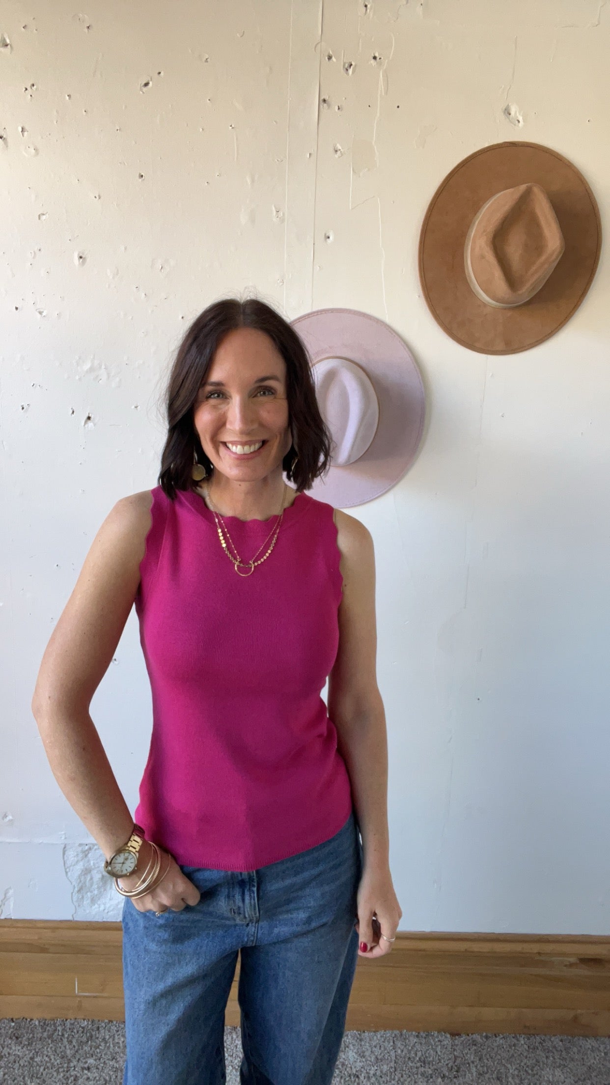 Monica's Scalloped Tank、mySite、garagedoors4me