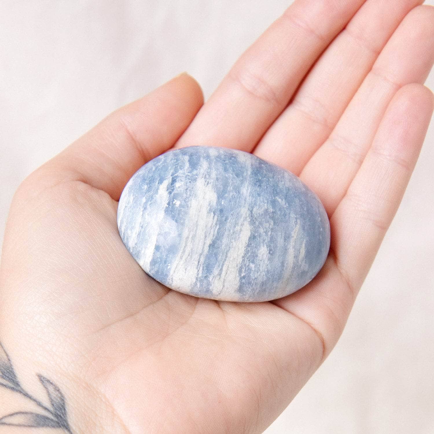 Blue Calcite Palm Stones - AAA Premium Quality、mySite、hinf8tx79