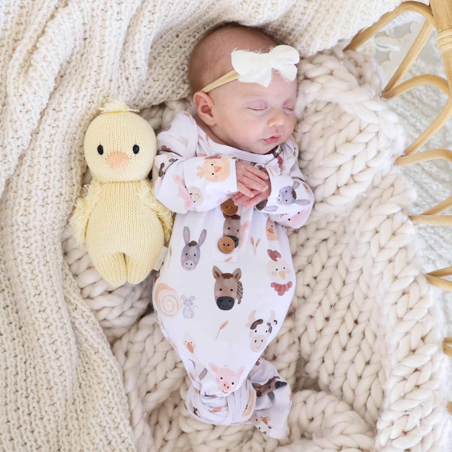  Barnyard Buddies Newborn Baby Knot Gown & Hat Set、mySite、layawaytickets