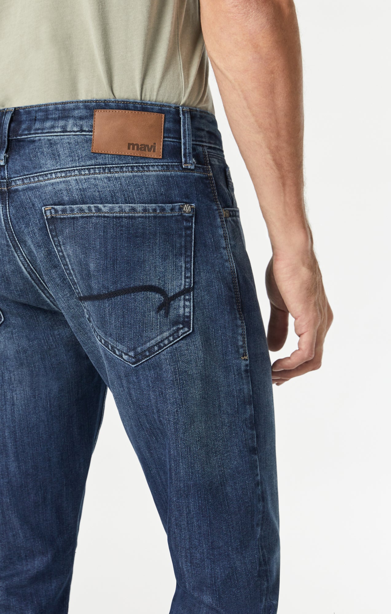 {product_title} - {shop_name}