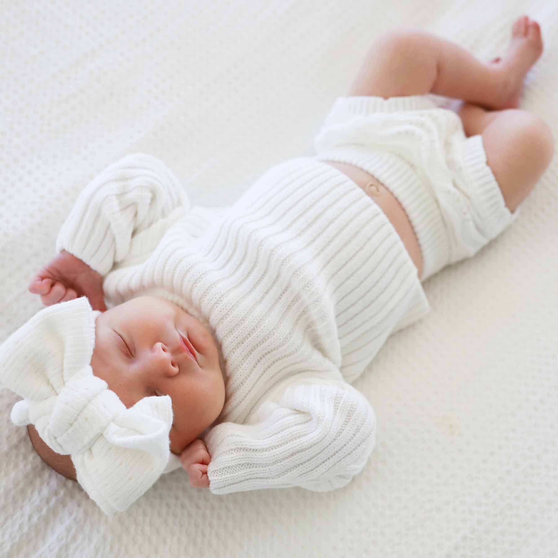  Knit Sweater & Lace Bloomer Set | Dove、mySite、layawaytickets