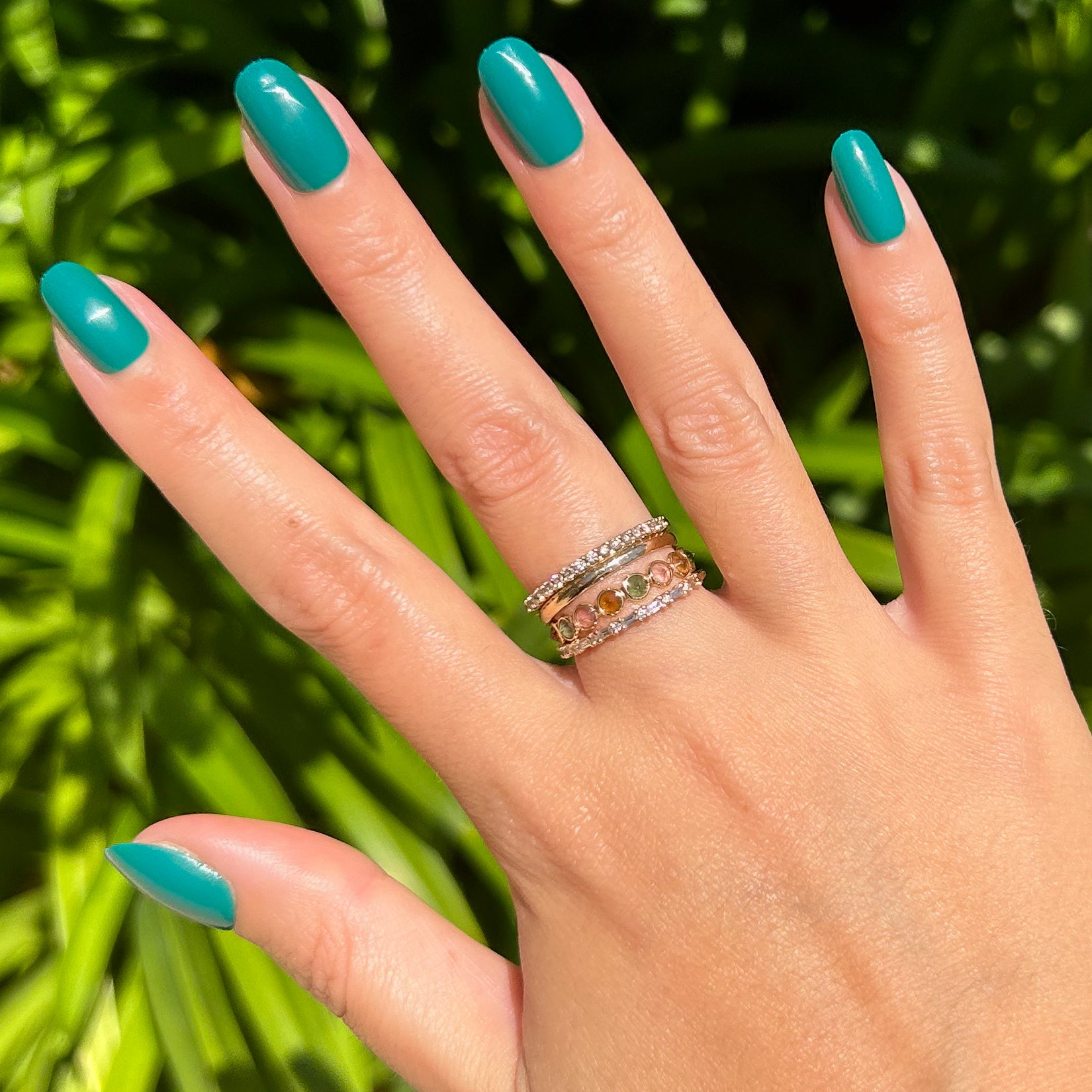 Besties - Press-On | Short | Round、mySite、solidvoid