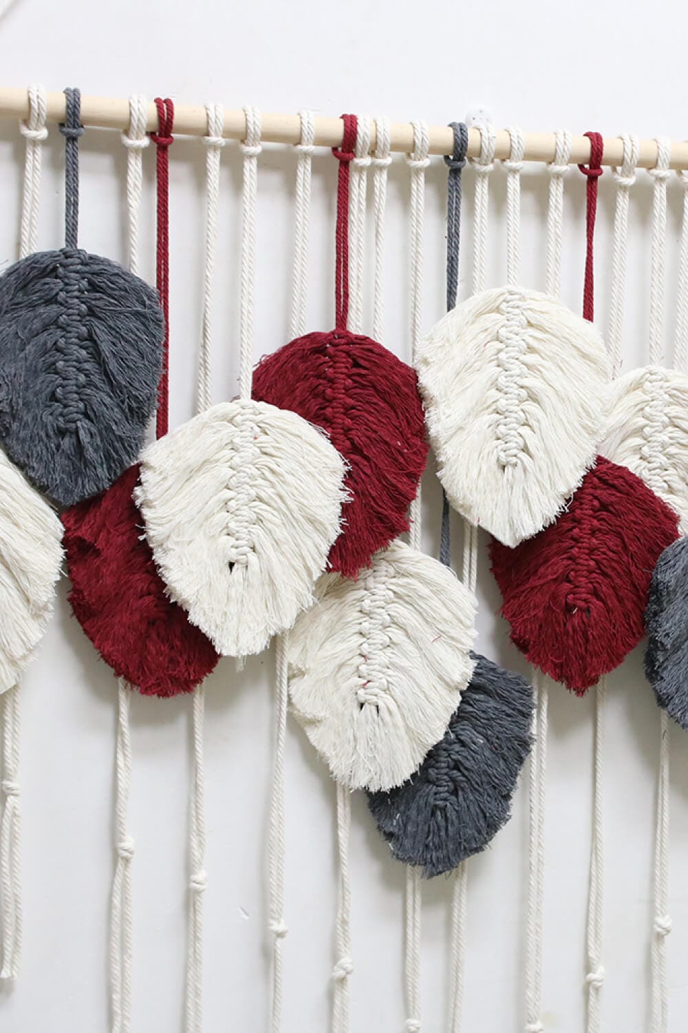 Hand-Woven Feather Macrame Wall Hanging、mySite、g9winljtr