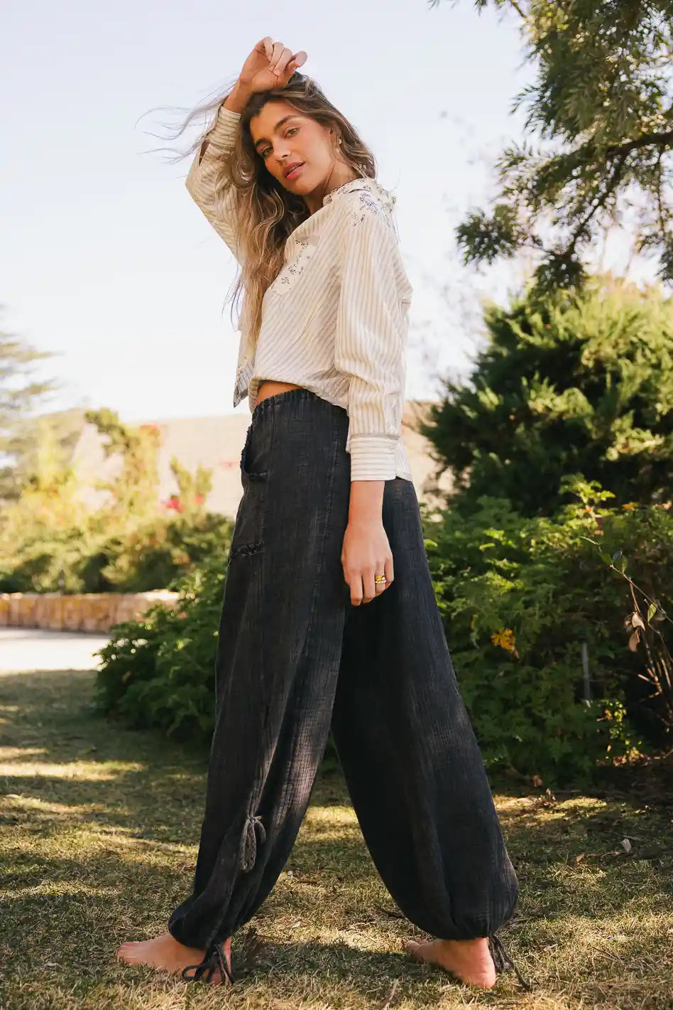 {product_title} - {shop_name}