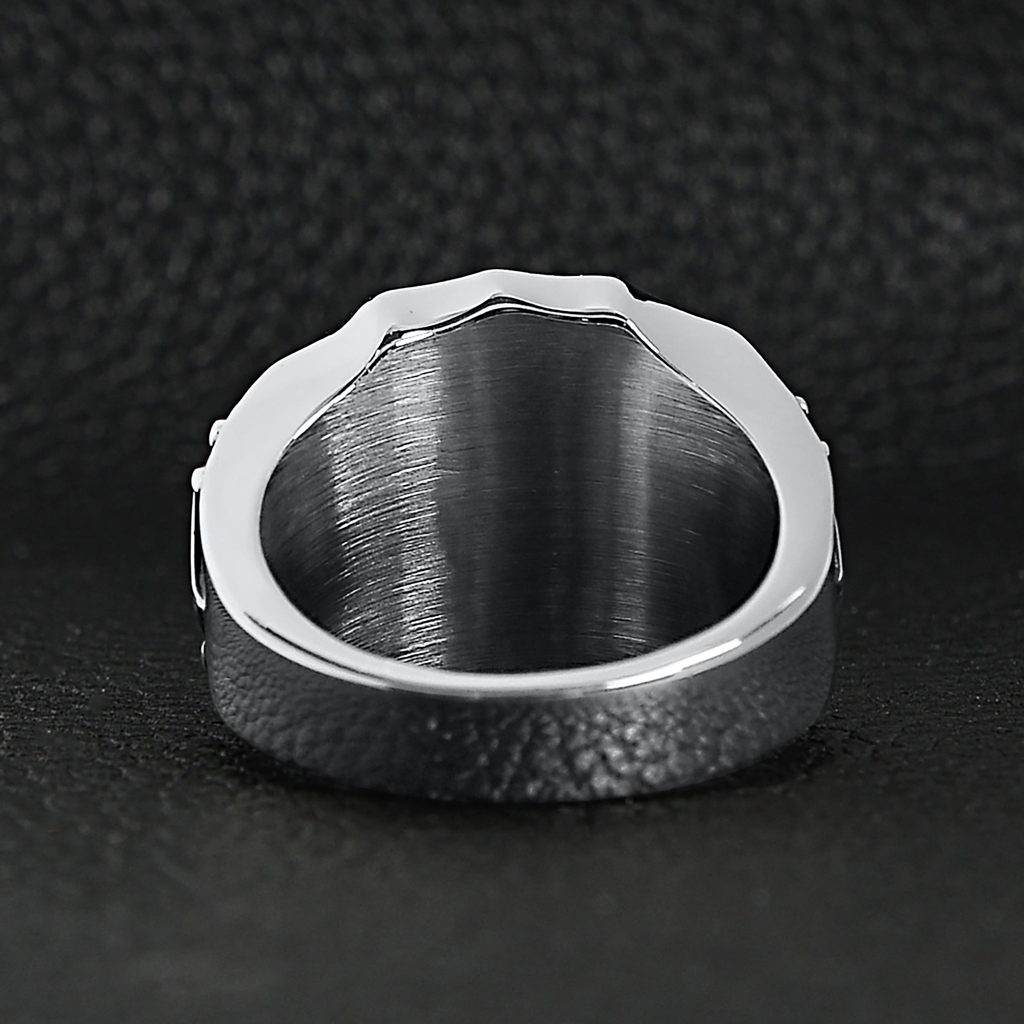 Stainless Steel 18K Gold PVD Coated Fleur De Lis Shield Signet Ring / SCR4034、mySite、dreamappss