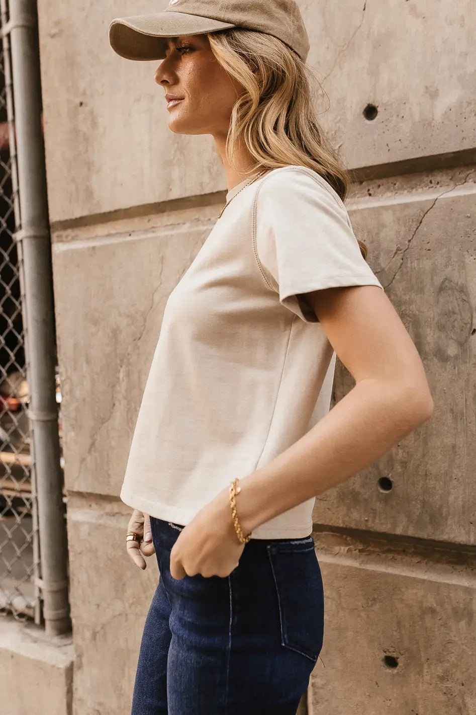 {product_title} - {shop_name}