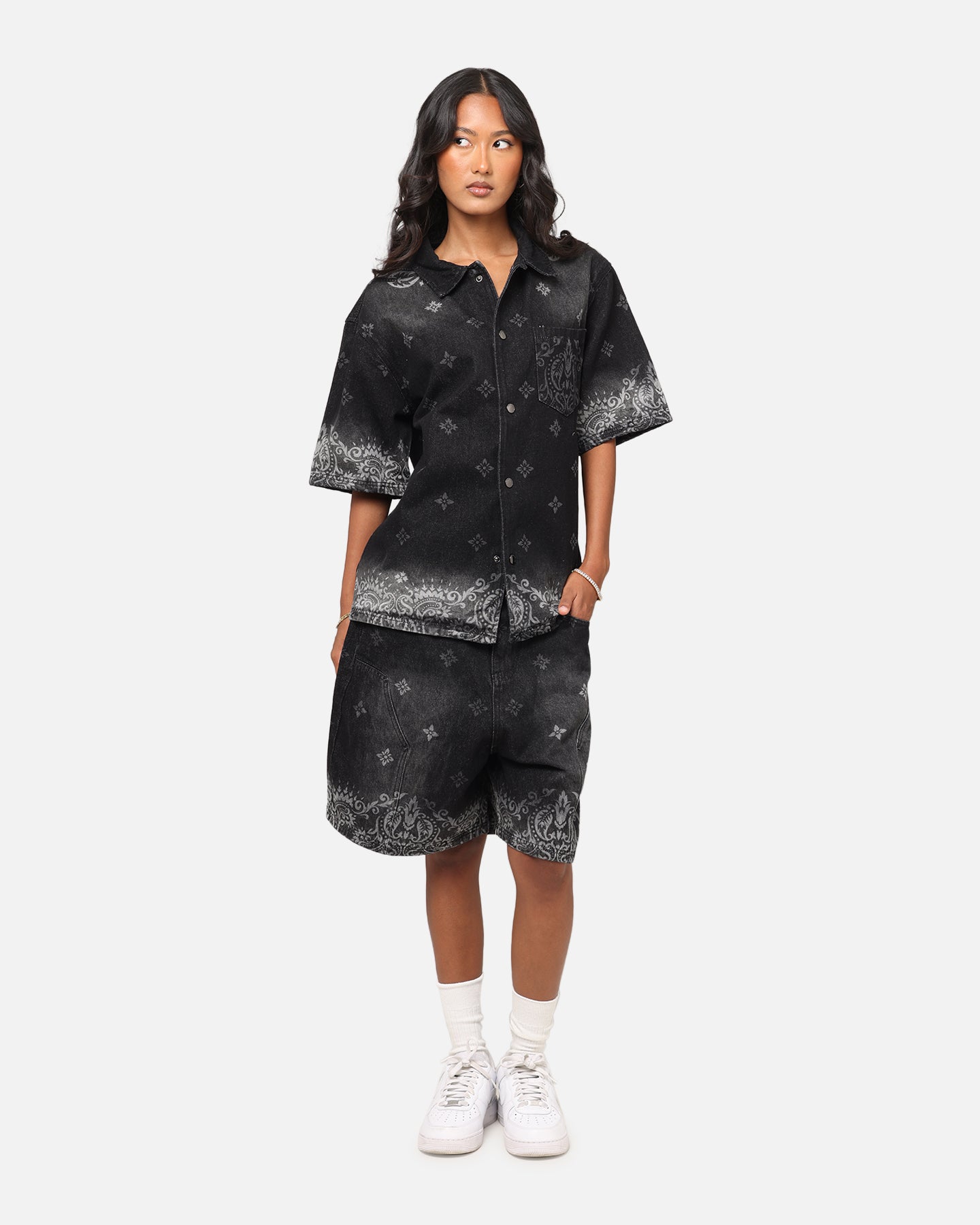 Criminal Damage Laser Print Denim Shorts Washed Black、mySite、zt4zffjzw