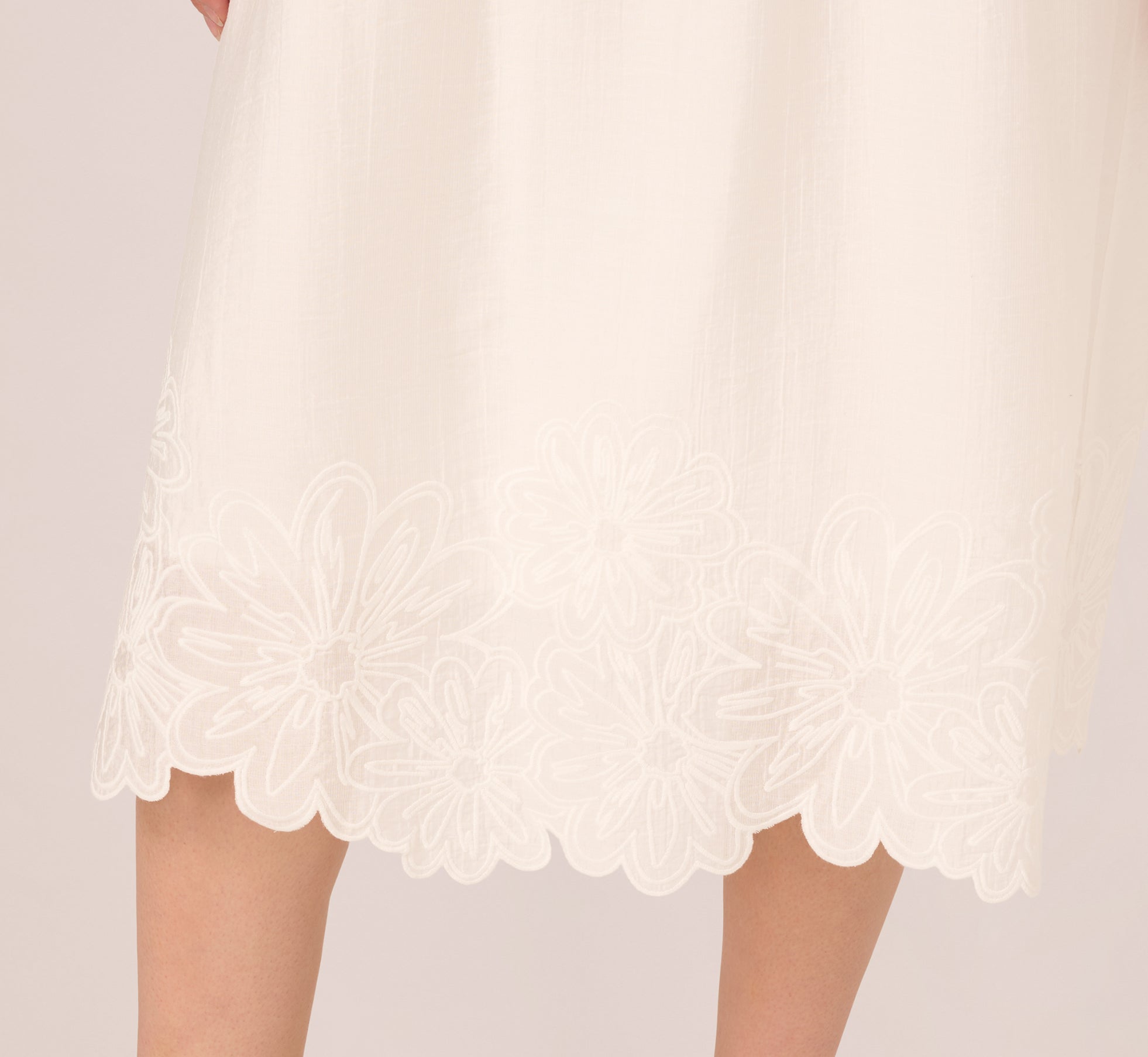 Floral Embroidered Hem Midi Skirt In Ivory、mySite、solidvoid