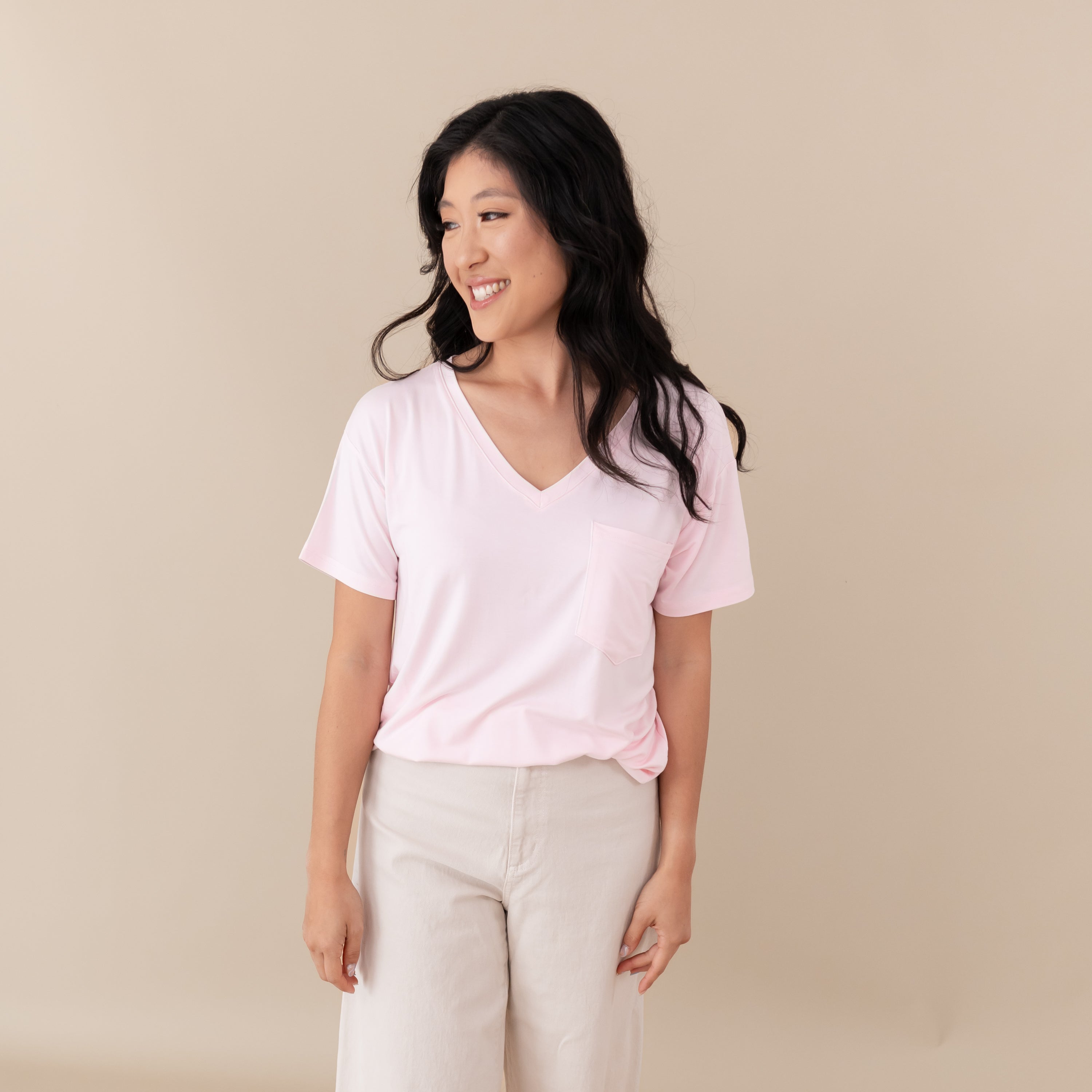  Women’s Relaxed Fit V-Neck in Sakura、mySite、layawaytickets