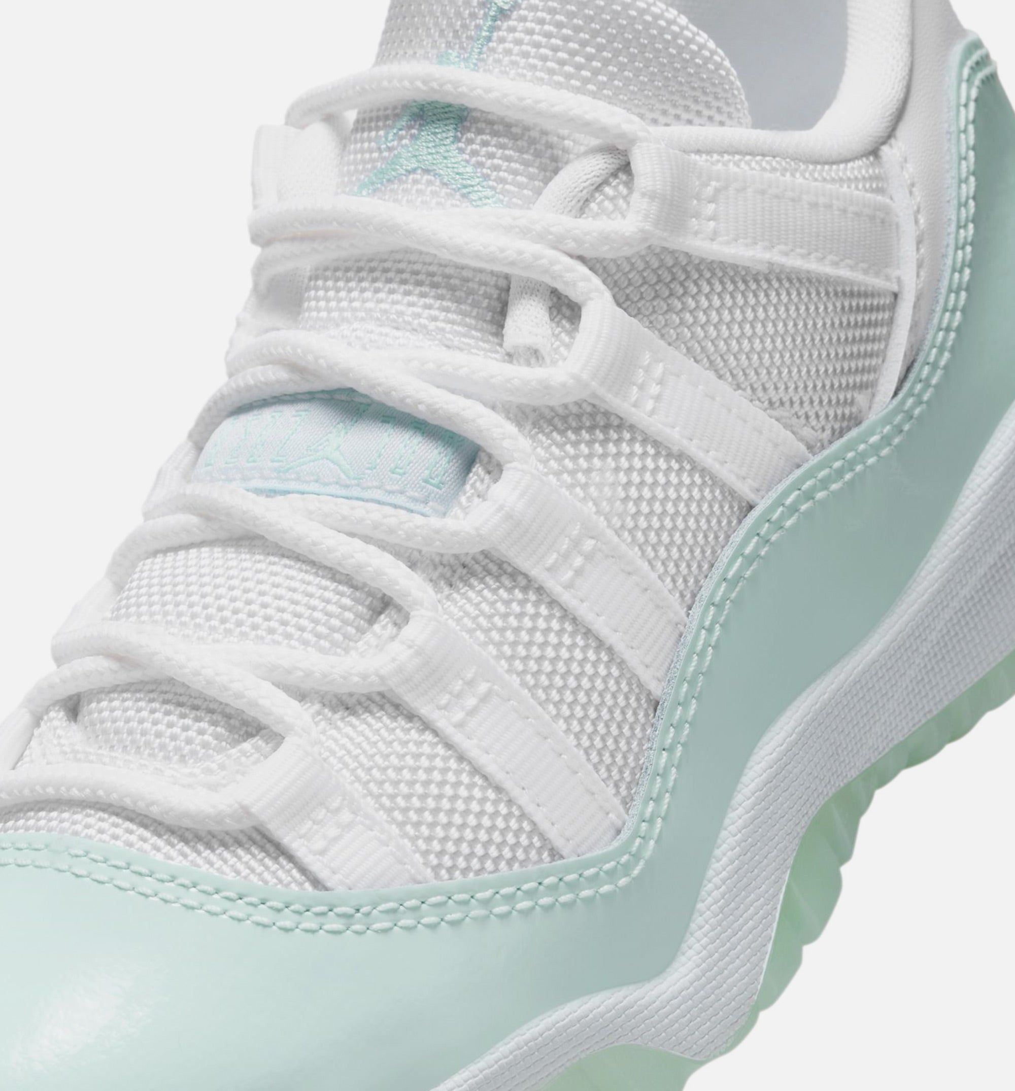 Air Jordan 11 Retro Low Igloo Preschool Lifestyle Shoe - White/Igloo、mySite、dreamappss