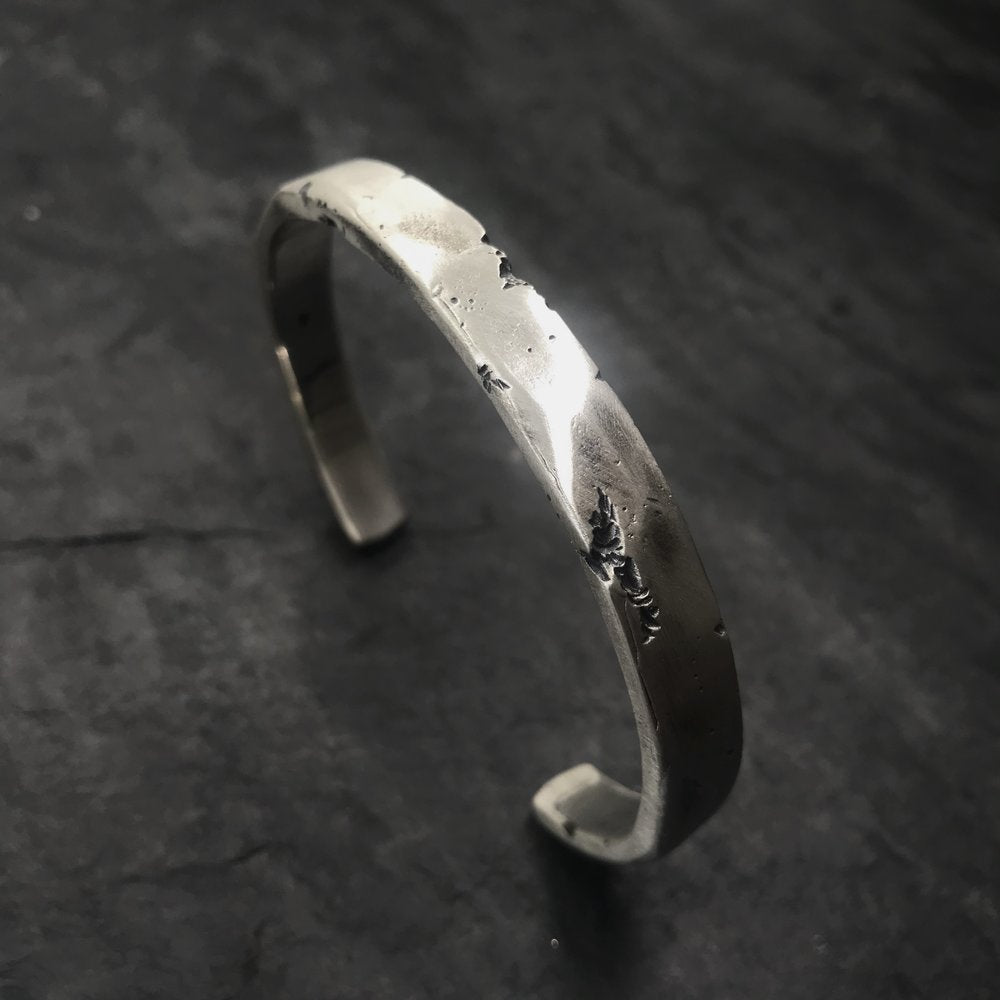  DTLA Cuff in Oxidized Silver、mySite、merchandisen