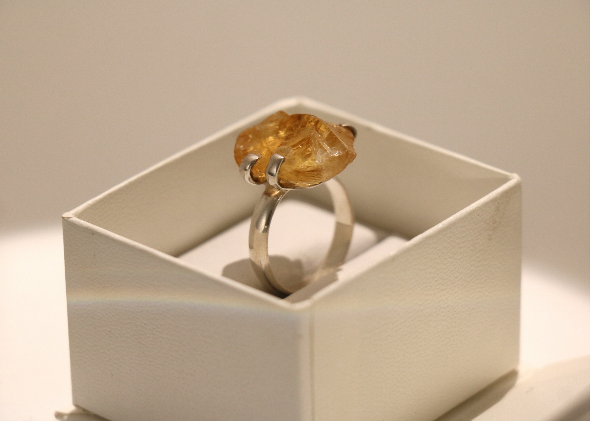 Raw Citrine Gemstone Ring (Sterling Silver)、mySite、topwebapps