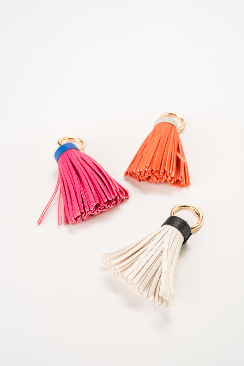 Two Tone Leather Tassel - White、mySite、hinf8tx79