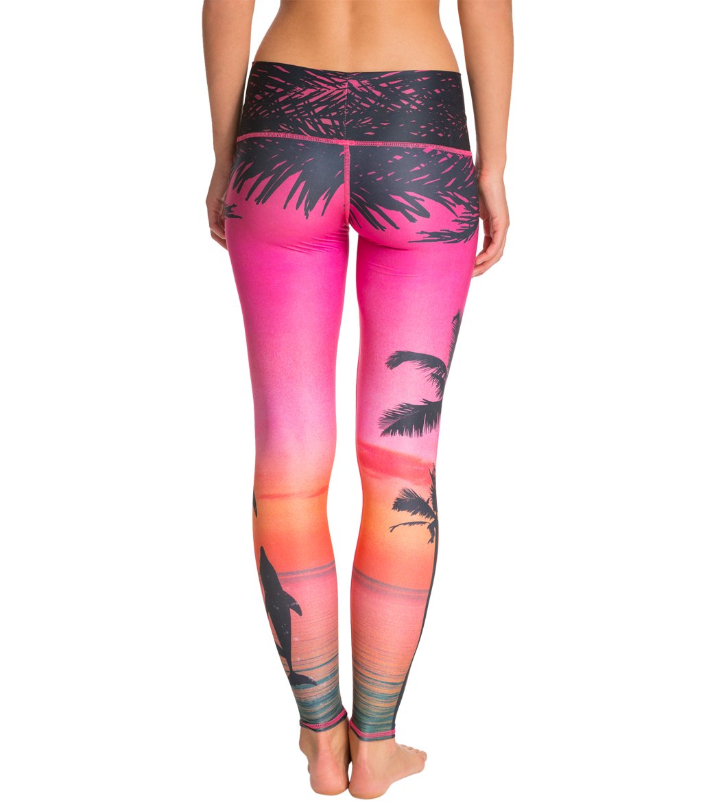 Teeki Love the Adventure Yoga Leggings、mySite、noshort