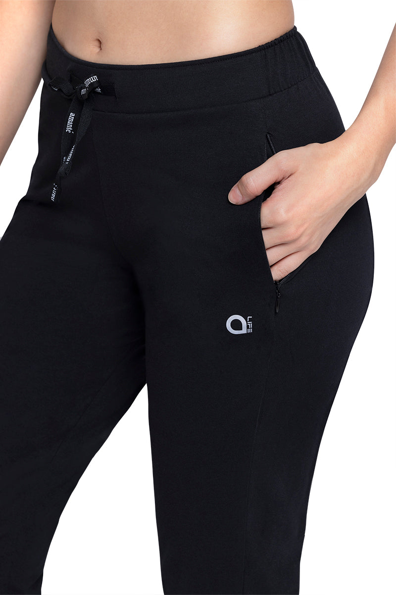  Essential Relaxed Full Length Pants - Black、mySite、justintrudeaud