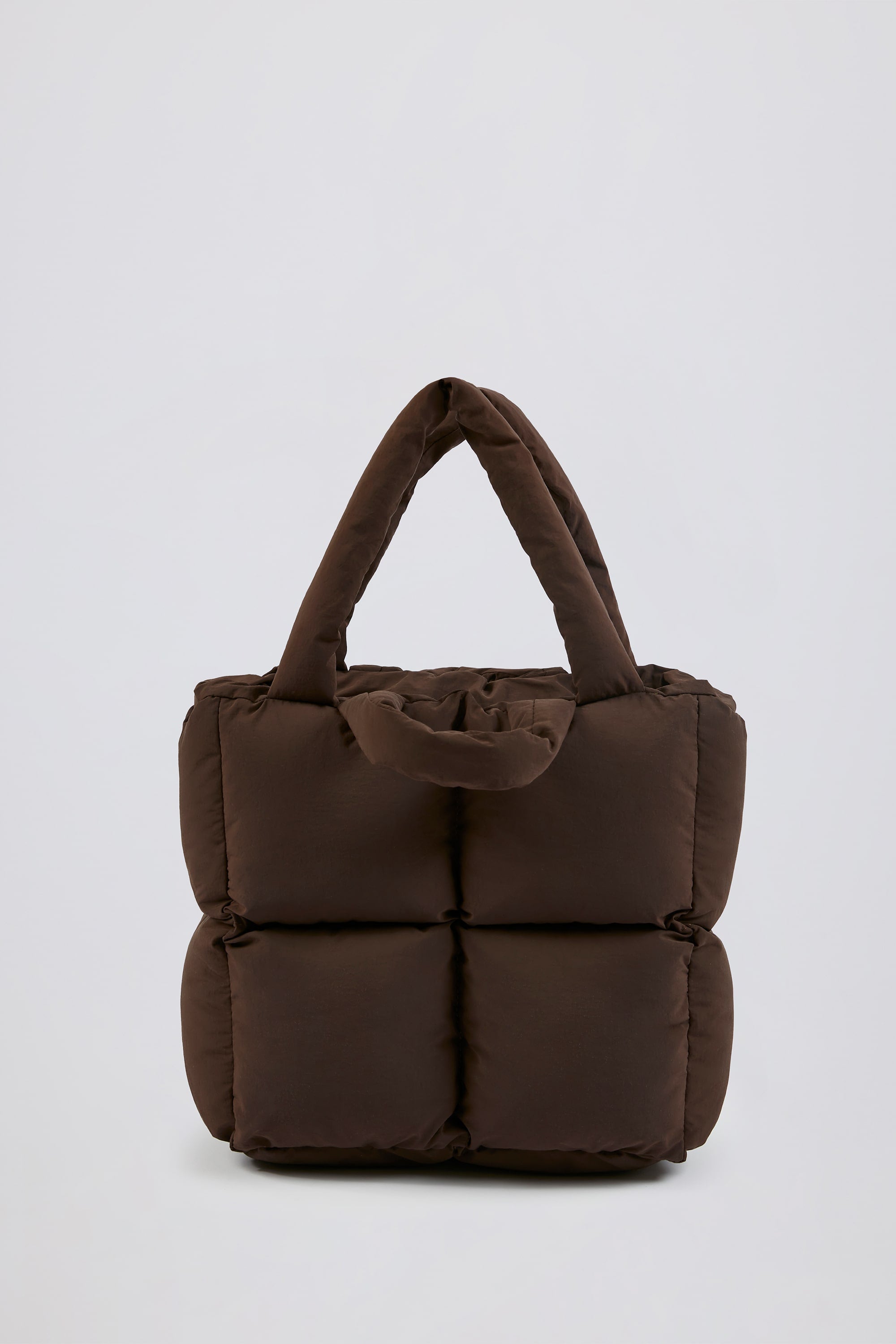 Quilted Puffer Bag in Mahogany、mySite、solidvoid