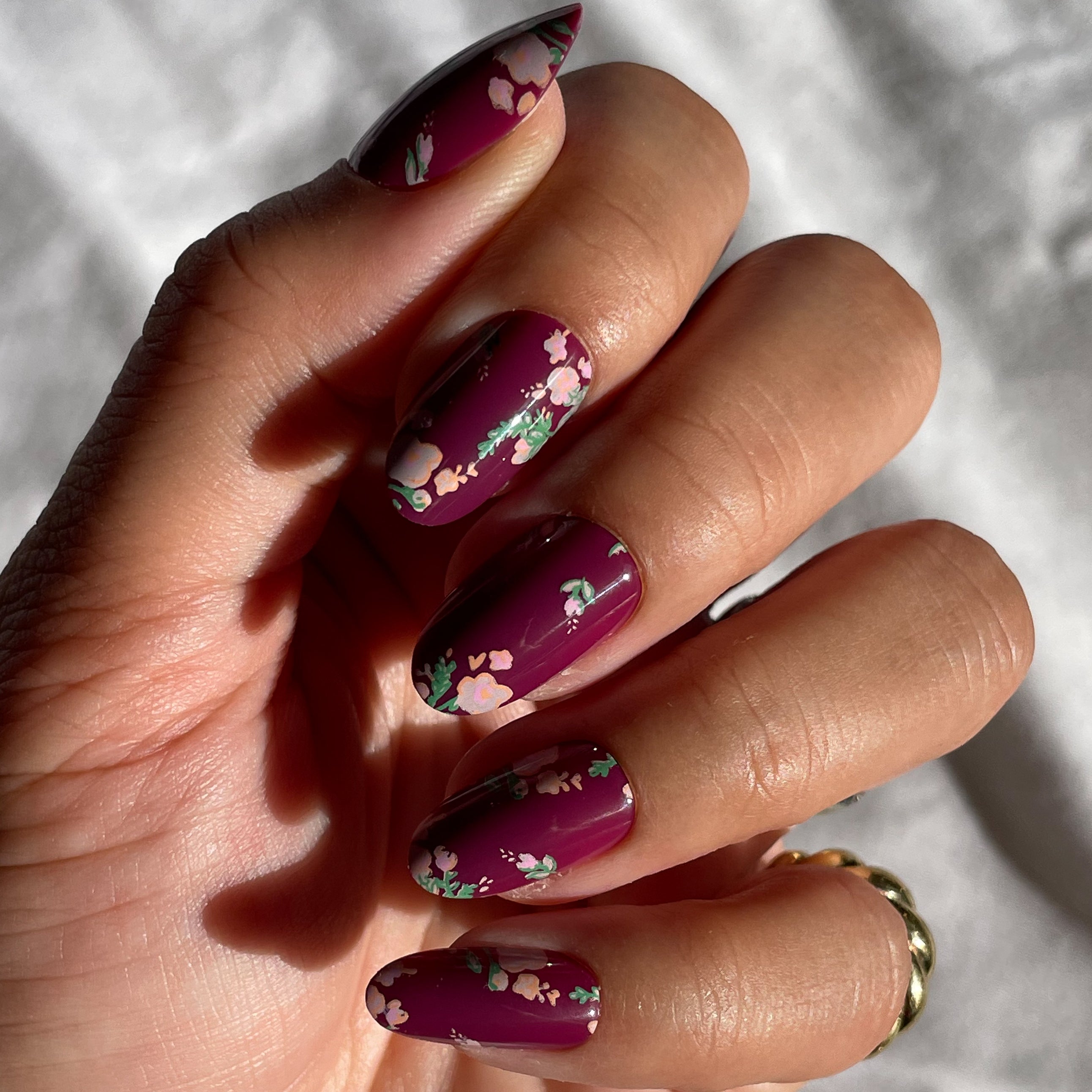 Fall Micro Floral | Oval | Medium、mySite、solidvoid