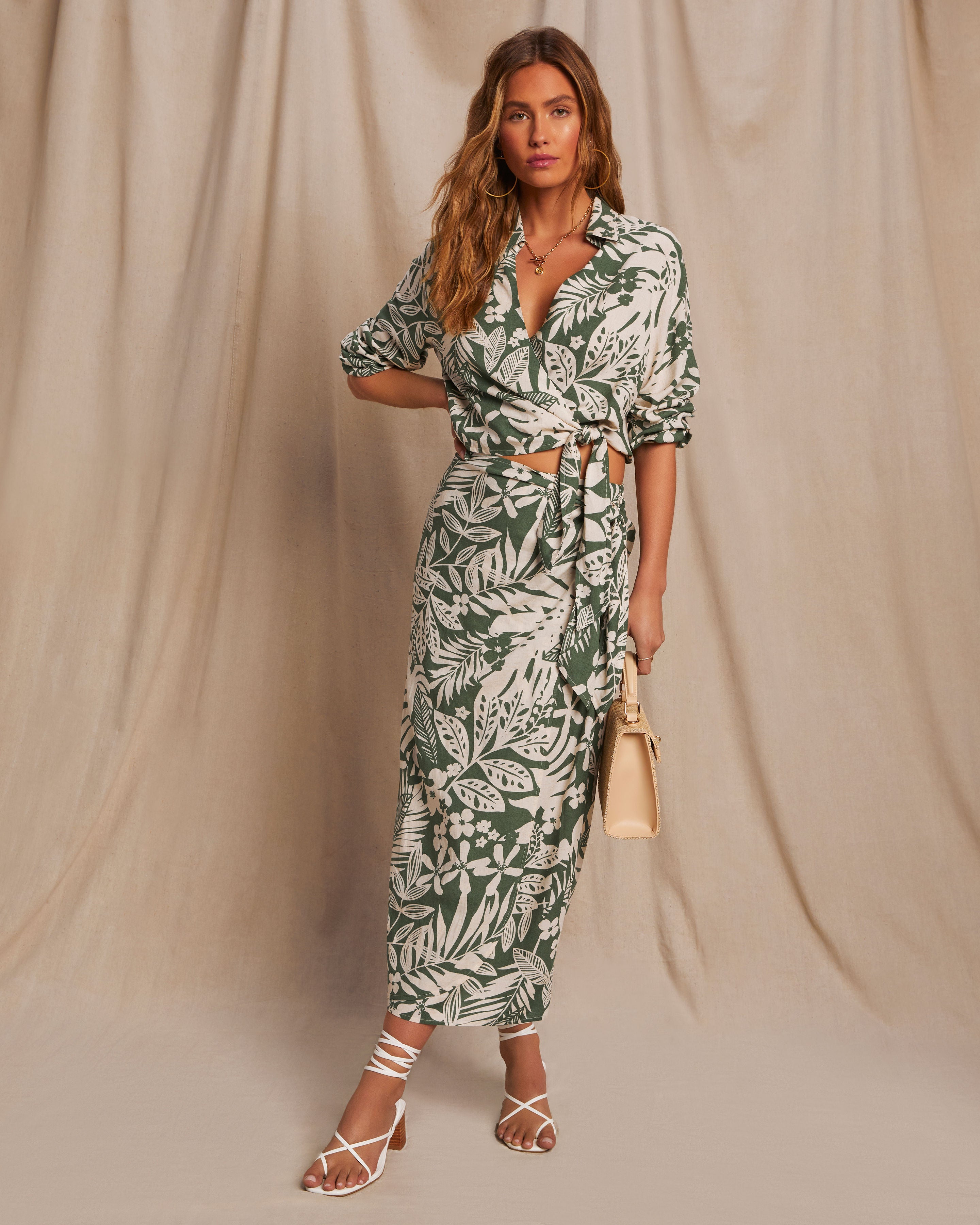 {product_title} - {shop_name}