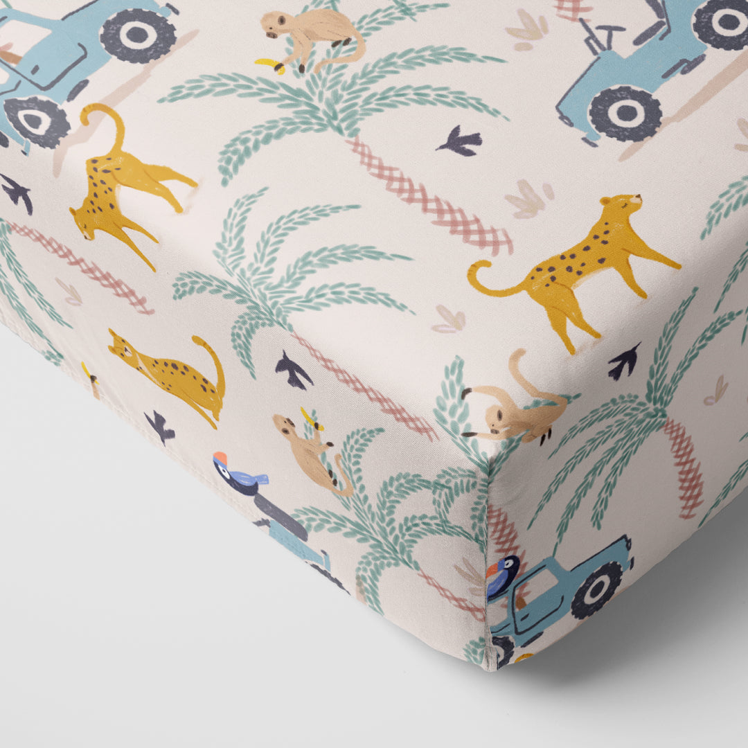 Wild Escape Fitted Crib Sheet、mySite、g9winljtr