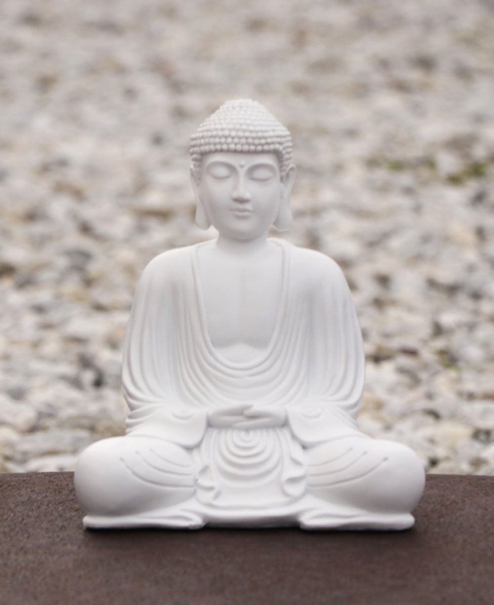Serene White Buddha Statue, Indoor Outdoor use、mySite、topwebapps