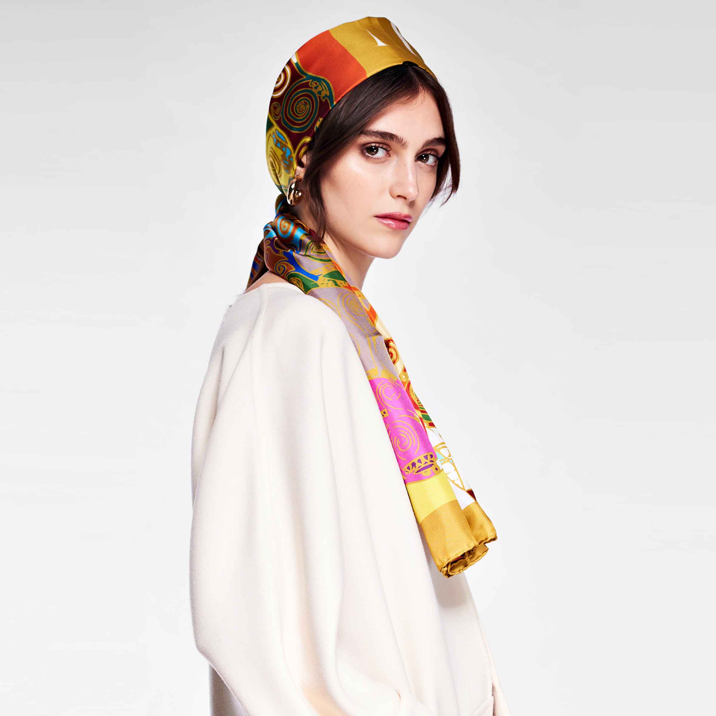 Silk and Cashmere Stole MOVING SNAILS by Orequo、mySite、neckold