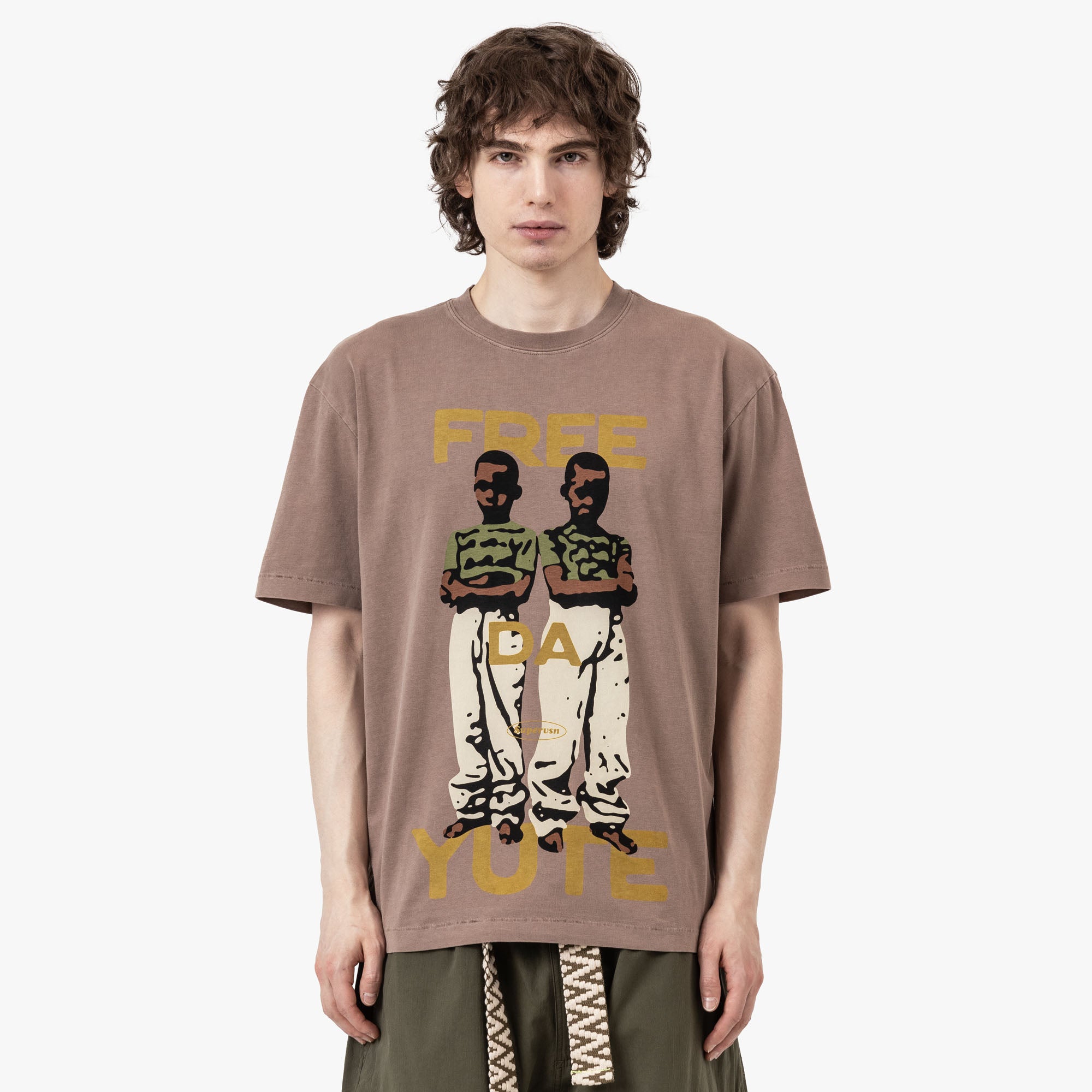 Supervsn Free Da Yute T-Shirt / Aloewood、mySite、merchandisen