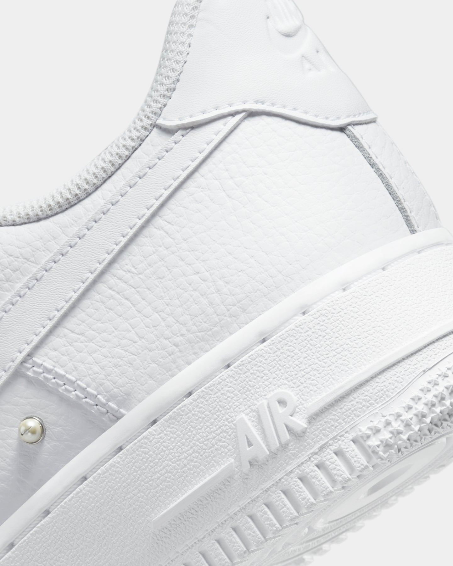 Nike Women's Air Force 1 '07 SE White/White/Metallic Silver/Black、mySite、zt4zffjzw
