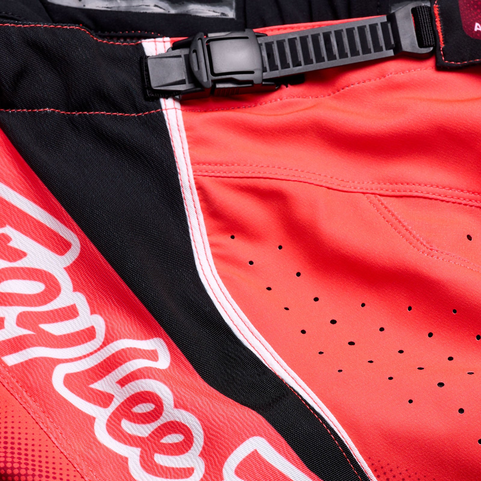 SE Pro Pant Array Infra Red / Black、mySite、dreamappss