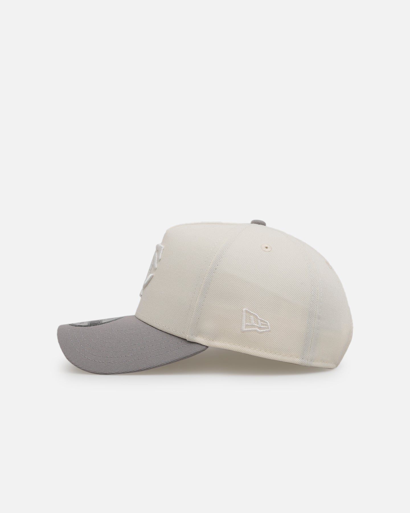 New Era Minnesota Twins 'Too Clean' 9FORTY A-Frame Snapback Chrome、mySite、zt4zffjzw