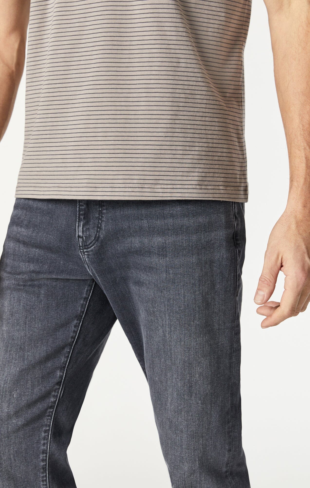 {product_title} - {shop_name}