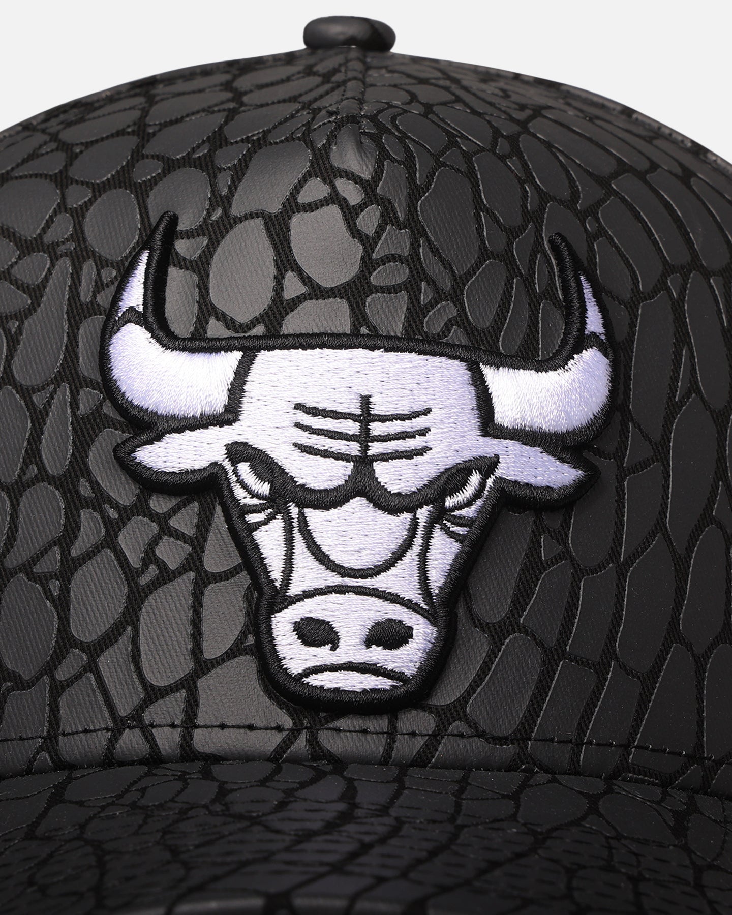New Era Chicago Bulls 'Faux Croc' 9FORTY A-Frame Snapback Black、mySite、zt4zffjzw