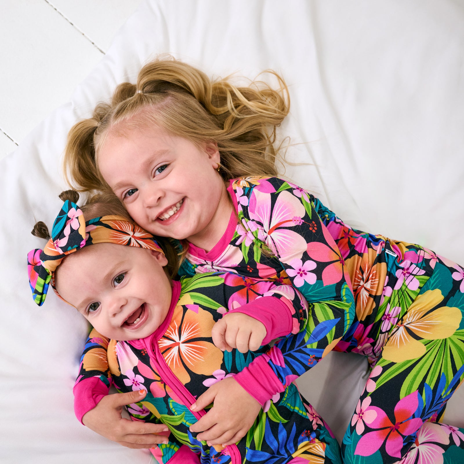  Jungle Blooms Two-Piece Pajama Set、mySite、layawaytickets