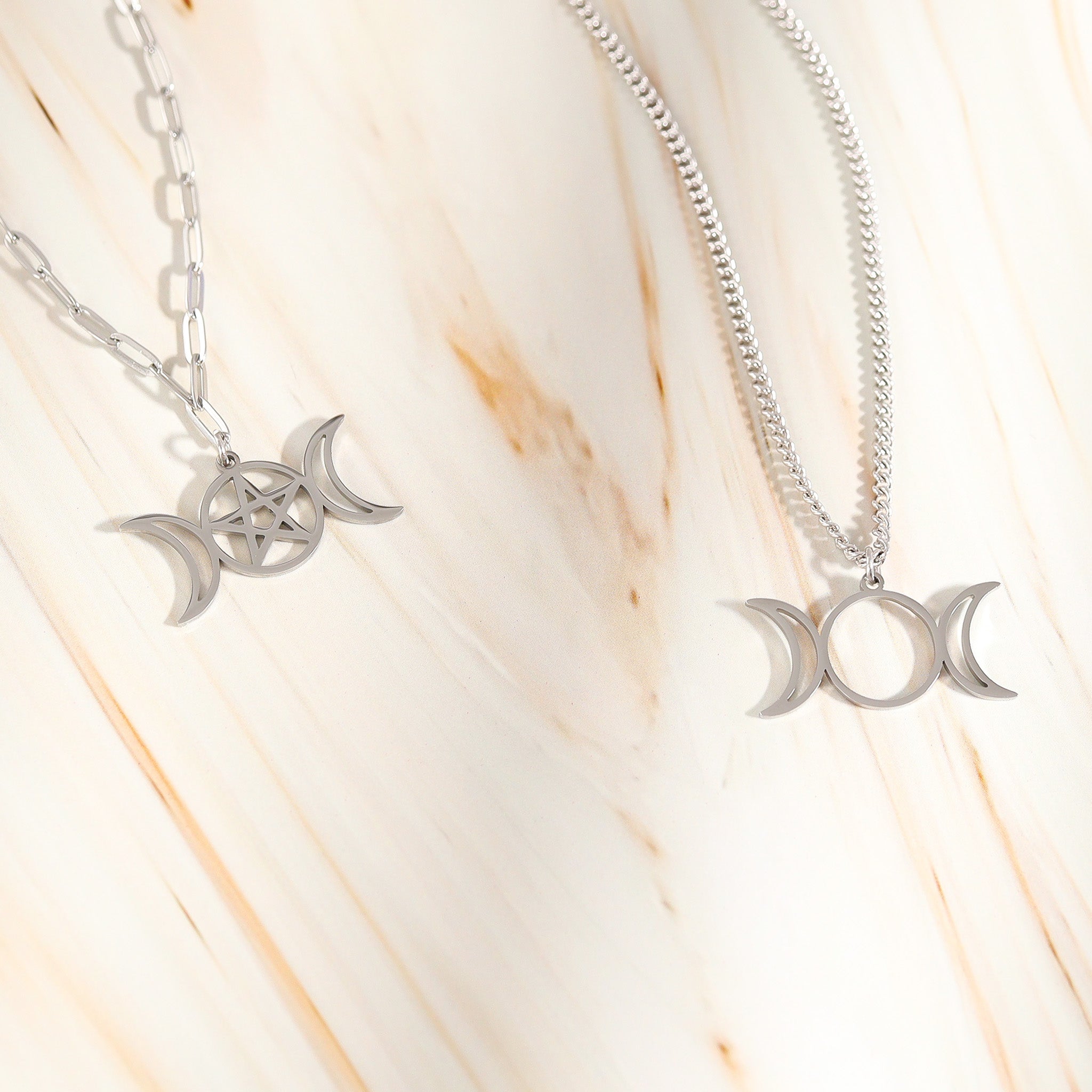 18K Gold PVD Stainless Steel Triple Moon Goddess Charm / PDL0178、mySite、dreamappss