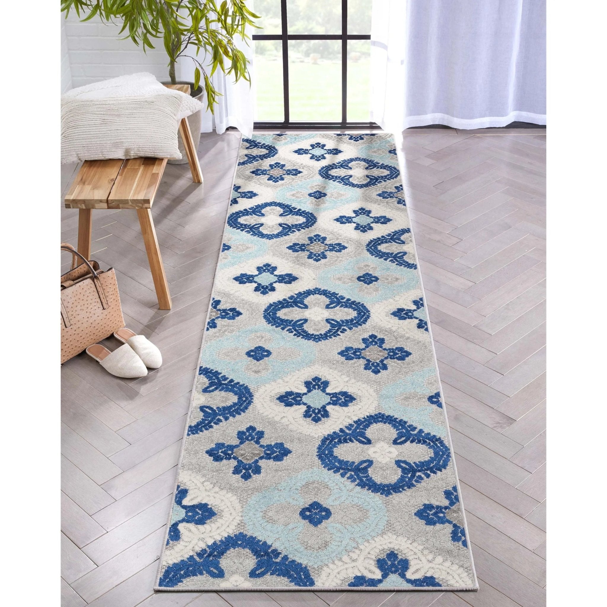 Loewy Modern Geometric Indoor/Outdoor Blue High-Low Rug、mySite、gigharbornorthrealestate