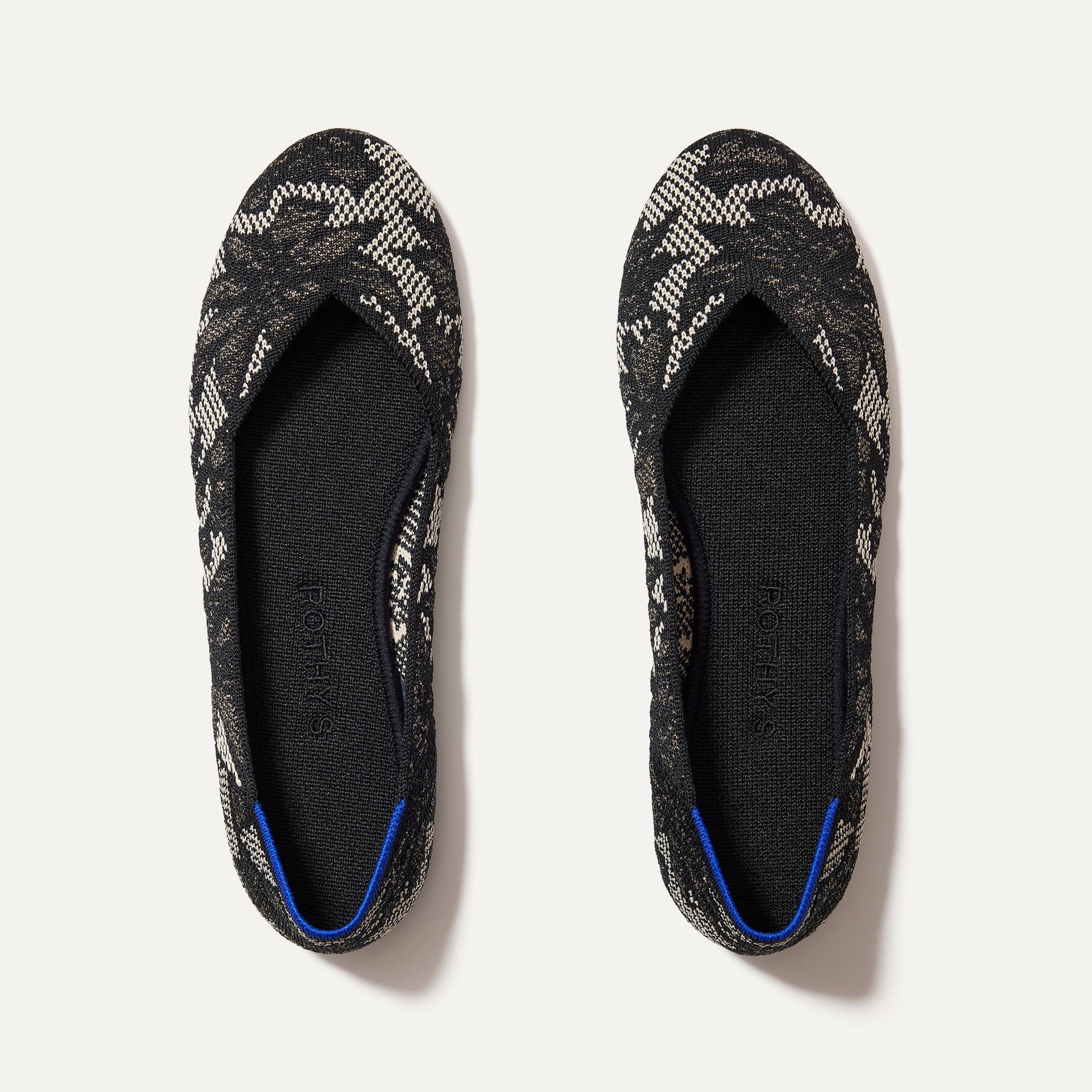  The Flat - Black Chantilly、mySite、preschool7hills